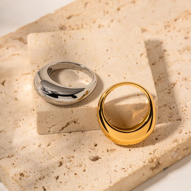 Anel Anna banhado a ouro 18k