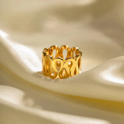 Anel Noémie banhado a ouro 18k