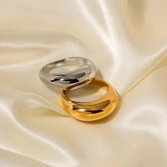 Anel Anna banhado a ouro 18k