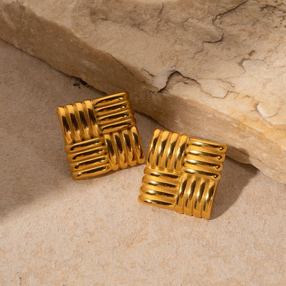 Brincos Saphine banhados a ouro 18k
