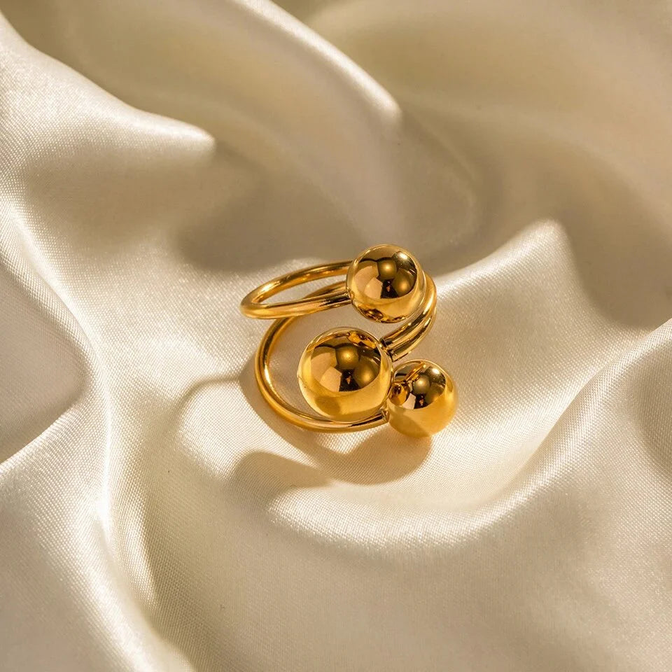 Anel Orielle banhado a ouro 18k